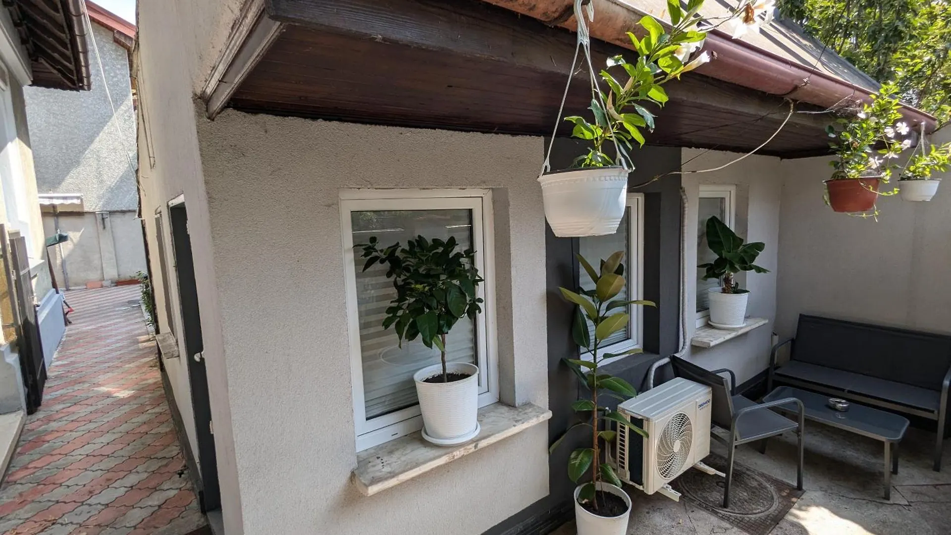 Villa Serene Studio Bucarest